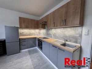 Pronájem bytu 2+kk, Brno - Královo Pole, Božetěchova, 38 m2