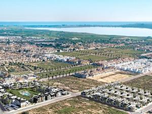 Prodej vily, Rojales, Španělsko, Urbanizacion Ciudad Quesada, 180 m2