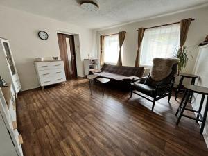 Prodej rodinného domu, Město Touškov, Květná, 60 m2