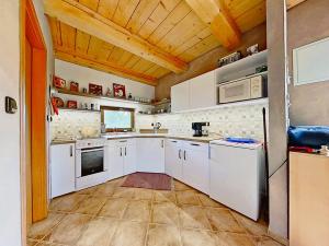Prodej chaty, Chlumec nad Cidlinou - Chlumec nad Cidlinou IV, Spravedlnost, 92 m2