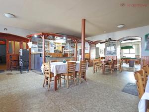 Prodej restaurace, Olomouc, Keplerova, 480 m2