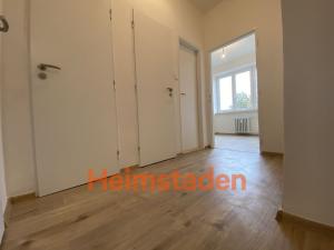 Pronájem bytu 2+1, Ostrava - Poruba, Hlavní třída, 61 m2