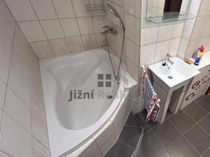 Prodej bytu 4+1, Prachatice, Česká, 85 m2