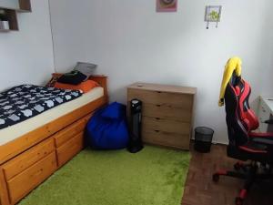 Prodej bytu 2+1, Ostrava, náměstí Družby, 55 m2