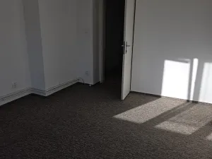 Pronájem bytu 2+1, Krnov, Hálkova, 54 m2