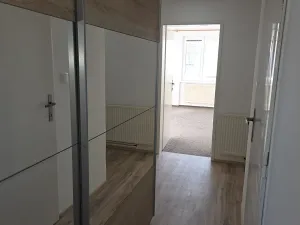 Pronájem bytu 2+1, Krnov, Hálkova, 54 m2