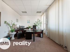 Prodej kanceláře, Opava - Město, Mezi Trhy, 730 m2