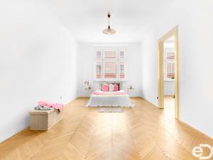 Prodej bytu 3+kk, Praha, V háji, 88 m2