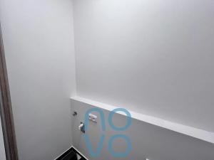 Pronájem bytu 1+kk, Praha - Vysočany, Pod Harfou, 41 m2