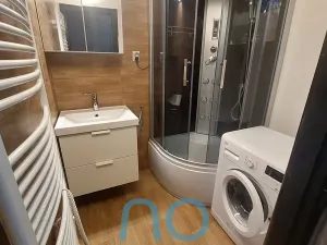 Pronájem bytu 2+1, Praha - Hloubětín, Konzumní, 58 m2