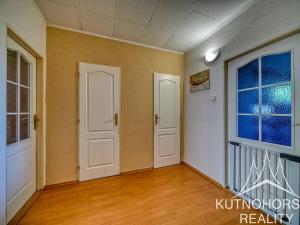 Prodej bytu 3+1, Pečky, V Horkách, 69 m2