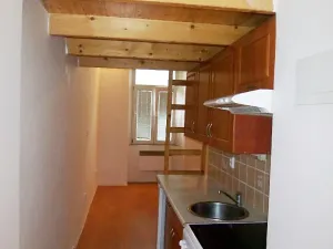 Pronájem bytu 1+kk, Praha - Vysočany, Spojovací, 23 m2