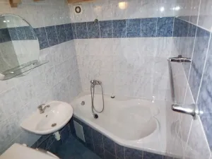 Pronájem bytu 1+kk, Praha - Vysočany, Spojovací, 23 m2