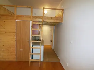 Pronájem bytu 1+kk, Praha - Vysočany, Spojovací, 23 m2