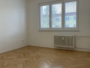 Pronájem bytu 2+1, Kroměříž, Páleníčkova, 51 m2