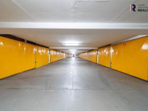 Pronájem garáže, Praha - Řepy, Makovského, 20 m2