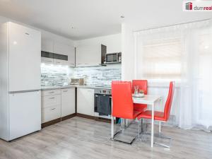 Prodej rodinného domu, Zdiby - Veltěž, Za Sokolovnou, 126 m2