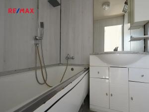 Prodej bytu 3+1, Brno, Ondrouškova, 70 m2