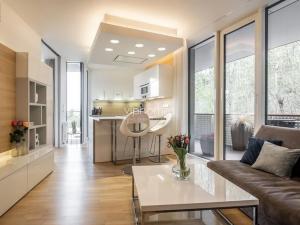 Pronájem bytu 2+kk, Praha - Smíchov, Pod Kesnerkou, 53 m2