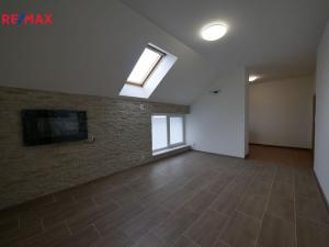 Pronájem bytu 2+kk, Lety, Pražská, 56 m2