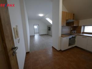 Pronájem bytu 2+kk, Lety, Pražská, 56 m2