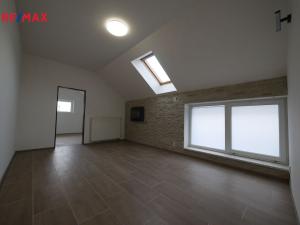 Pronájem bytu 2+kk, Lety, Pražská, 56 m2