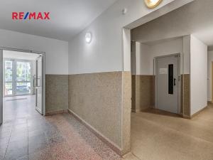 Prodej bytu 3+1, Praha - Stodůlky, Bellušova, 81 m2