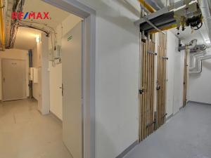 Prodej bytu 3+1, Praha - Stodůlky, Bellušova, 81 m2