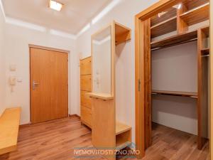 Pronájem bytu 4+kk, Znojmo, Jarošova, 106 m2