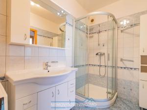 Pronájem bytu 4+kk, Znojmo, Jarošova, 106 m2