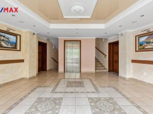 Prodej bytu 4+1, Karlovy Vary, Nebozízek, 130 m2