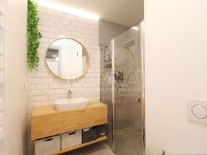 Pronájem bytu 3+kk, Praha - Vršovice, Uzbecká, 106 m2