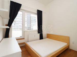 Pronájem bytu 3+kk, Praha - Vršovice, Uzbecká, 106 m2