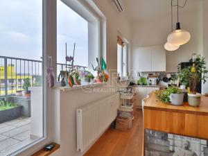 Pronájem bytu 3+kk, Praha - Vršovice, Uzbecká, 106 m2