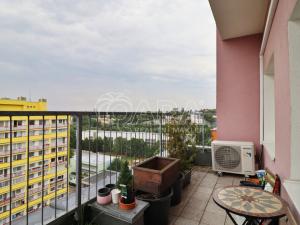 Pronájem bytu 3+kk, Praha - Vršovice, Uzbecká, 106 m2