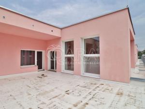 Pronájem bytu 3+kk, Praha - Vršovice, Uzbecká, 106 m2