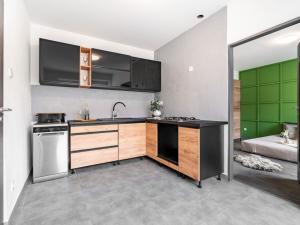 Prodej vícegeneračního domu, Žalany, Pražská, 350 m2