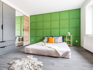 Prodej vícegeneračního domu, Žalany, Pražská, 350 m2