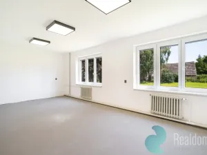 Pronájem kanceláře, České Budějovice, Školní, 528 m2