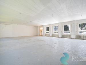 Pronájem kanceláře, České Budějovice, Školní, 1260 m2