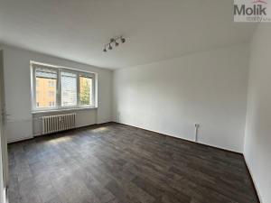 Pronájem bytu 2+1, Most, Čs. mládeže, 54 m2
