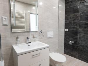 Prodej rodinného domu, Radonice, 152 m2
