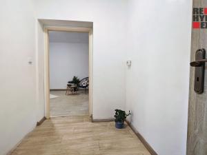 Prodej bytu 2+1, Milovice - Mladá, Zátopkova, 58 m2