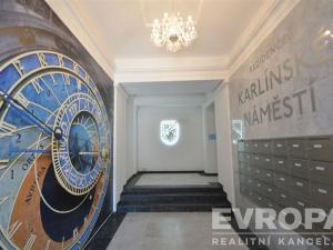 Pronájem bytu 1+kk, Praha - Karlín, Peckova, 33 m2