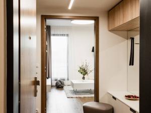 Pronájem bytu 2+kk, Praha - Holešovice, Sanderova, 72 m2