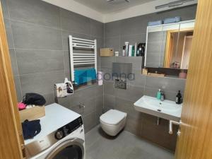 Pronájem bytu 1+kk, Praha, K Beranovu, 38 m2