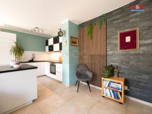 Prodej bytu 3+kk, Praha - Cholupice, Podchýšská, 70 m2
