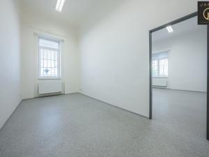 Pronájem kanceláře, Kladno, Huťská, 449 m2