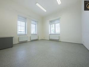 Pronájem kanceláře, Kladno, Huťská, 449 m2