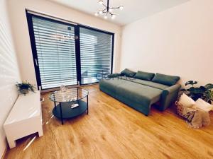 Pronájem bytu 1+kk, Praha, Tetauerova, 33 m2